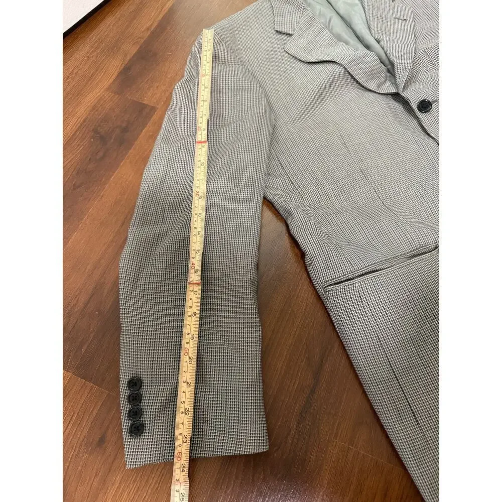 Burberry London Men's Kensington T Model Wool Blazer Sport Coat Gray Check 42R